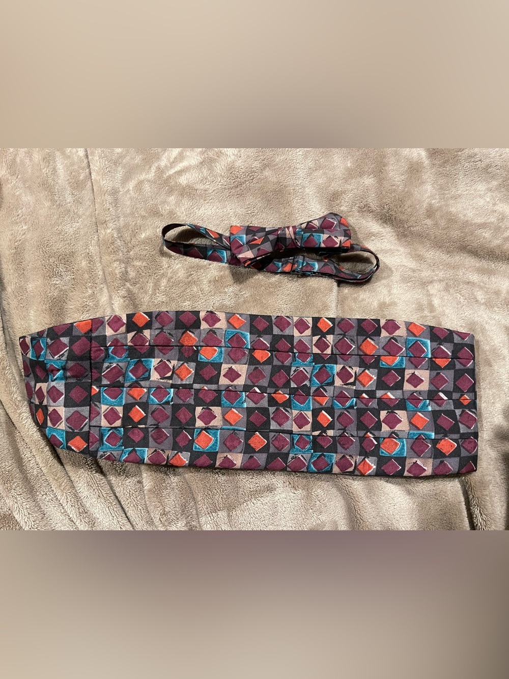 Men's Multi-Color Geometric Bow Tie and Cummerbund Set